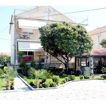 Apartments Robert Kastela Luaran gambar